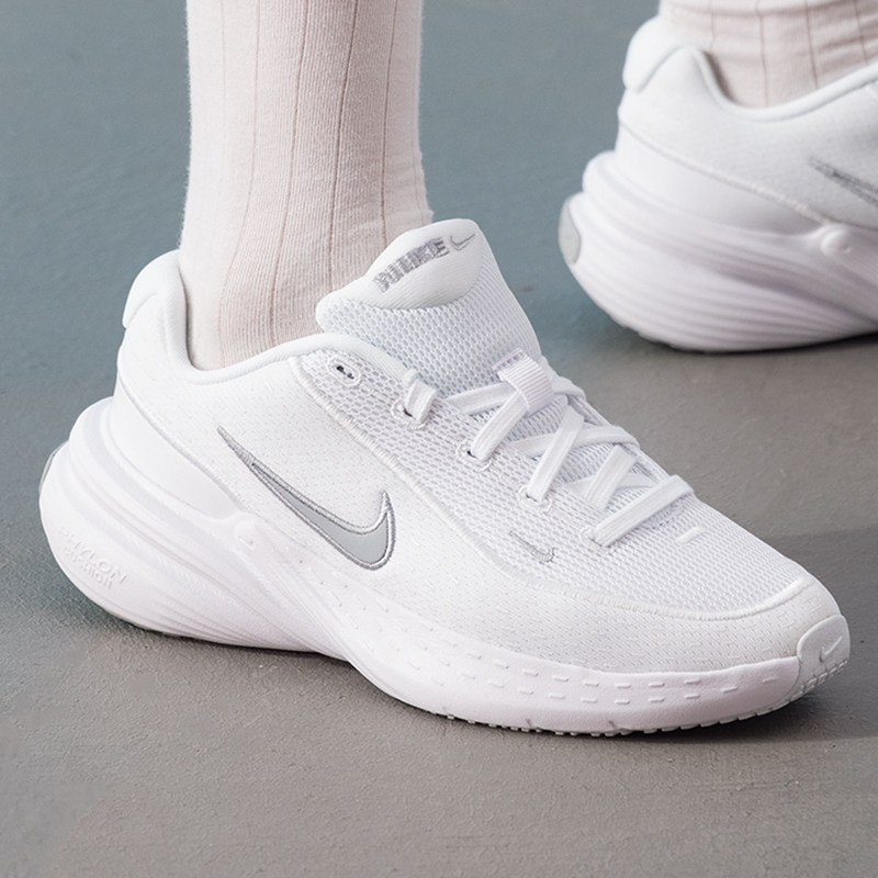 Nike IB2766-101 Women Running  - Women Shoes Running Nike ulasan dan harga
